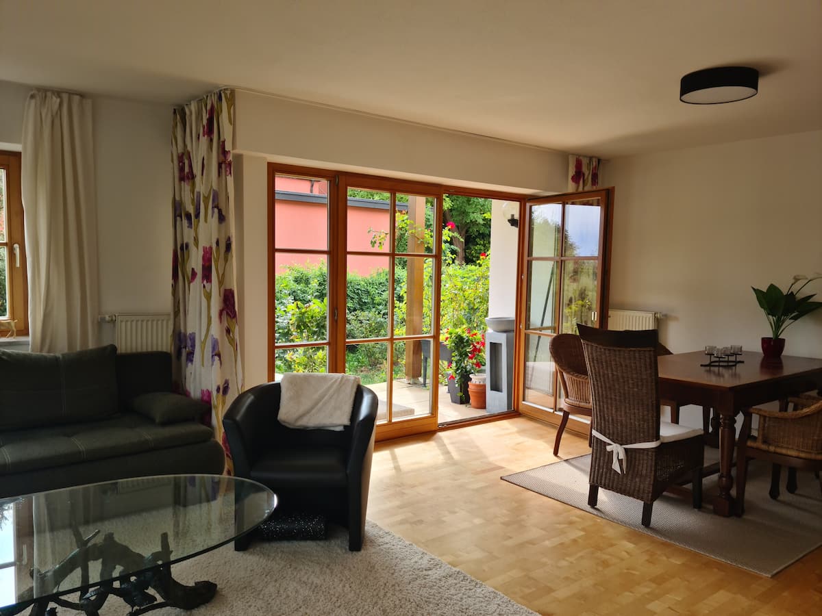 Wohnliches Detail der Ferienwohnung